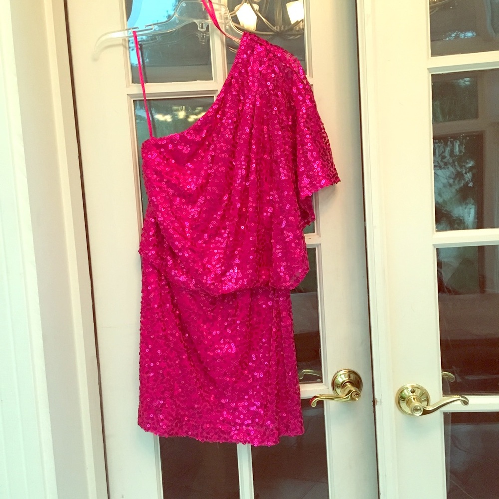 Pink sequin dress!